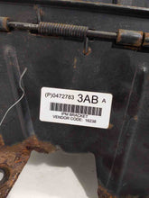 Load image into Gallery viewer, Fuse Box Chrysler Pacifica 2004 - NW247305
