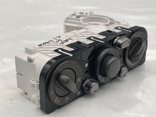 Load image into Gallery viewer, Temp Climate AC Heater Control Subaru Legacy 2005 05 2006 06 2007 07 08 09 Base - NW101356
