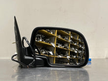 Load image into Gallery viewer, SIDE VIEW MIRROR Avalanche Yukon Tahoe 03 04 05 06 Power Right - NW51018
