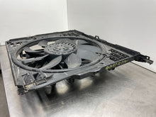 Load image into Gallery viewer, RADIATOR FAN ASSEMBLY 550i 550i Gt 650i 750 HYBRID 750i 750il 09-15 - NW246563
