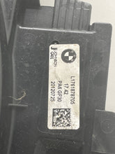 Load image into Gallery viewer, RADIATOR FAN ASSEMBLY BMW 528i 12 13 14 15 16 - NW246560
