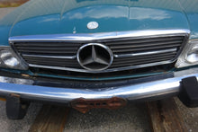 Load image into Gallery viewer, GRILLE Mercedes 380SL 380SLC 560SL 72 73 74 75 76 - 89 - NW98583
