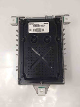 Load image into Gallery viewer, AMPLIFIER Cadillac CTS 10 11 12 13 14 15 - NW231065
