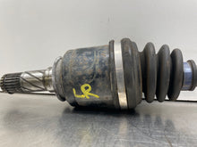 Load image into Gallery viewer, Axle Shaft Subaru Impreza 2017 - NW225621
