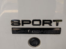 Load image into Gallery viewer, CARRIER ASSEMBLY Land Rover LR4 Range Rover Sport 2006-2013 - NW241058

