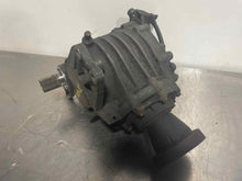 Load image into Gallery viewer, Transfer Case Chrysler Pacifica 2004 - NW176740
