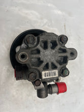 Load image into Gallery viewer, Power Steering Pump Cadillac XTS 2013 - NW240539
