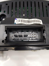 Load image into Gallery viewer, SPEEDOMETER CLUSTER Volkswagen Passat 2006 06 2007 07 - NW162236
