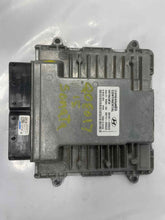 Load image into Gallery viewer, ECU ECM COMPUTER Sonata Sonata Hybrid 2015 15 2016 16 2017 17 - NW245862
