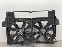 Load image into Gallery viewer, RADIATOR FAN ASSEMBLY CLK430 CLK55 99 00 01 02 03 - NW64367
