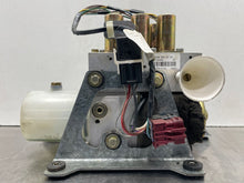 Load image into Gallery viewer, CONVERTIBLE TOP MOTOR CLK320 CLK430 CLK500 CLK55 01 02 03 - NW50190
