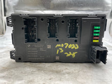 Load image into Gallery viewer, BODY CONTROL MODULE BCM COMPUTER 228I 320i 328D 328i 328I GT 12-16 - NW486371
