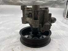 Load image into Gallery viewer, POWER STEERING PUMP TOYOTA CAMRY SOLARA 02 03 04 05 06 - NW164115

