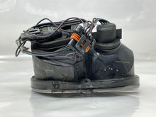 Load image into Gallery viewer, TURN SIGNAL LIGHT LAMP Grand Prix Solstice 04-10 Bumper Mounted Right - NW255191
