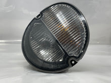 Load image into Gallery viewer, TURN SIGNAL LIGHT LAMP Grand Prix Solstice 04-10 Bumper Mounted Right - NW255191
