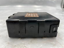 Load image into Gallery viewer, THEFT LOCKING COMPUTER Toyota Camry 02 03 04 05 06 - NW38071
