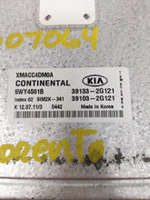 Load image into Gallery viewer, ECU ECM COMPUTER Kia Sorento 2011 11 2012 12 2013 13 - NW245995
