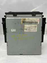 Load image into Gallery viewer, RADIO 1500 Pickup 1500 Van 2500 Pickup 2500 Van 3500 Pickup 95-02 - NW135084
