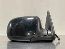 Load image into Gallery viewer, SIDE VIEW MIRROR Tahoe Yukon 2000 00 2001 01 2002 02 Right - NW51024
