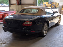 Load image into Gallery viewer, CARRIER ASSEMBLY Jaguar XK8 1998 98 1999 99 2000 00 2001 01 2002 02 - NW240867
