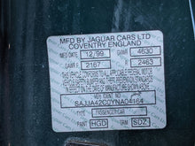 Load image into Gallery viewer, CARRIER ASSEMBLY Jaguar XK8 1998 98 1999 99 2000 00 2001 01 2002 02 - NW240867
