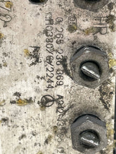 Load image into Gallery viewer, ABS ANTI-LOCK BRAKE PUMP E350 E550 E63 2011 11 2012 12 - NW220605
