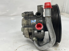 Load image into Gallery viewer, Power Steering Pump Hyundai Veracruz 2011 - NW240875
