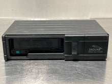 Load image into Gallery viewer, CD CHANGER Jaguar XJ8 XK8 2000 00 01 02 03 04 05 06 - NW137965
