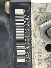 Load image into Gallery viewer, ABS PUMP MERCEDES E320 C43 C280 1997 98 99 - NW220596
