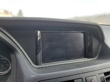 Load image into Gallery viewer, INFO-GPS SCREEN Mercedes-Benz E350 E550 E63 2010 10 2011 11 - NW220166
