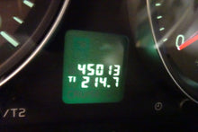 Load image into Gallery viewer, SPEEDOMETER CLUSTER Volvo C70 V70 XC70 2006 06 2007 07 - NW162386
