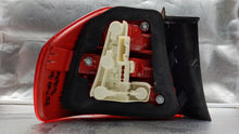 Load image into Gallery viewer, OUTER TAIL LIGHT LAMP 323i 325ci 325i 328i 330ci 330i 06-08 Right - NW180348
