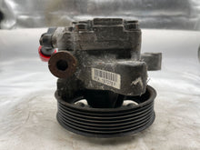 Load image into Gallery viewer, POWER STEERING PUMP Honda CR-V 07 08 09 10 11 - NW240910
