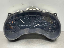 Load image into Gallery viewer, SPEEDOMETER CLUSTER S10 Blazer S10 Pickup S15 Jimmy S15 Pickup 01-05 - NW239574
