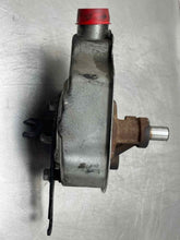 Load image into Gallery viewer, POWER STEERING PUMP Envoy S10 S15 Sonoma 96 97 98 - 04 - NW240619

