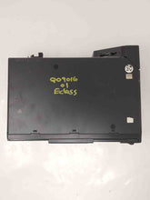 Load image into Gallery viewer, CD CHANGER E320 S430 S500 S600 2000 00 01 02 03 - NW232336

