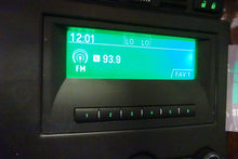 Load image into Gallery viewer, Radio  SAAB 9-5 2011 - NW139631
