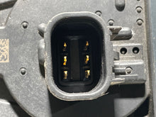 Load image into Gallery viewer, Throttle Body  SAAB 9-5 2011 - NW178524
