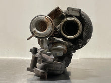 Load image into Gallery viewer, TURBO Volvo V70 2000 00 - NW184956
