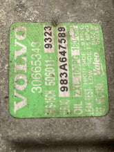 Load image into Gallery viewer, AC COMPRESSOR Volvo C70 2000 00 2001 01 2002 02 03 04 - NW43245
