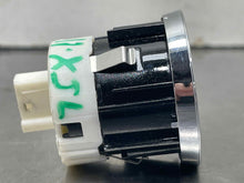Load image into Gallery viewer, IGNITION SWITCH Jaguar Vanden Pl XJ XJL XJR 10 11 12 13 14 - NW220415
