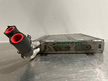 Load image into Gallery viewer, RADIATOR Vanden Pl XF XFR XJ XJL XJR 10 11 12 13 14 15 Right - NW230571
