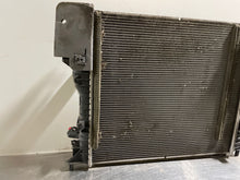 Load image into Gallery viewer, RADIATOR Jaguar Vanden Pl XF XFR XJ XJL XJR 10 11 12 13 14 15 - NW230572
