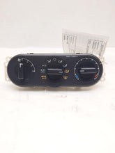 Load image into Gallery viewer, DASH MOUNTED TEMPERATURE CONTROLS Escape Mariner 05 06 07 - NW261059
