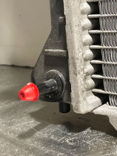 Load image into Gallery viewer, RADIATOR Ford Escape Mercury Mariner 05 06 07 08 09 - NW230533
