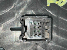 Load image into Gallery viewer, RADIO CONTROLS Ford Escape Focus 2015 15 2016 16 2017 17 - NW231130
