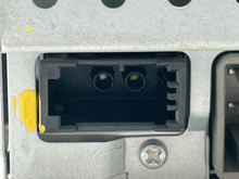 Load image into Gallery viewer, RADIO RECEIVER Land Rover LR2 2008 08 2009 09 2010 10 2011 11 2012 12 - NW137878
