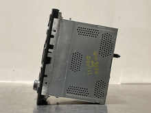 Load image into Gallery viewer, RADIO Cadillac Deville DHS DTS Seville 2004 04 2005 05 - NW231063
