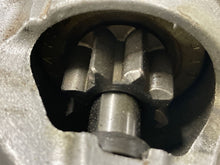 Load image into Gallery viewer, STARTER MOTOR Sebring Avenger Caliber Journey Compass Patriot 07-20 - NW243277
