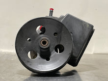 Load image into Gallery viewer, Power Steering Pump Buick Lacrosse 2009 - NW162535
